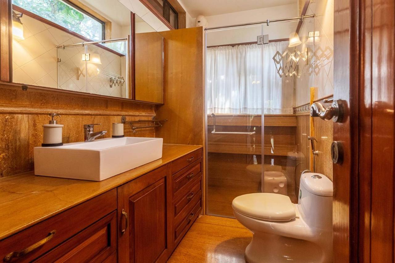 Stayvista'S Casa Palmera - Pet-Friendly Villa With Pool, Garden With Gazebo, And Indoor & Outdoor Games Alībāg Extérieur photo